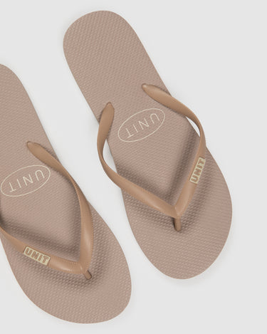 Mellow Thongs Brown