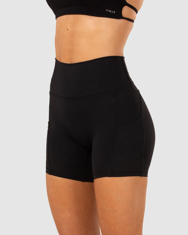 Flow Shorts Black