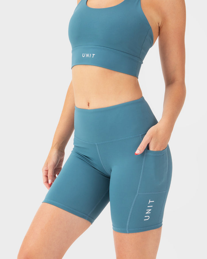 UNIT Energy Ladies 18.5" Shorts