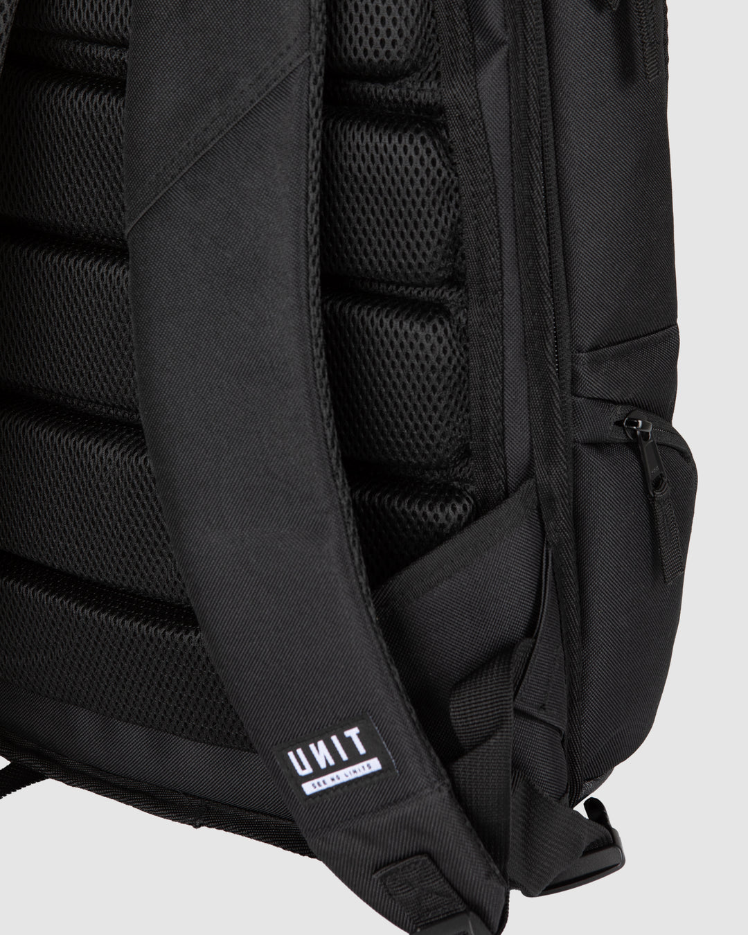 UNIT Premium Comanche V4 Backpack