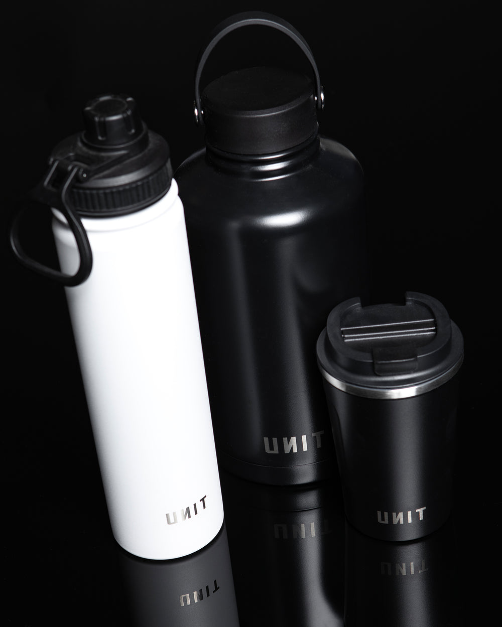 UNIT 750ML Insulated Water Bottle