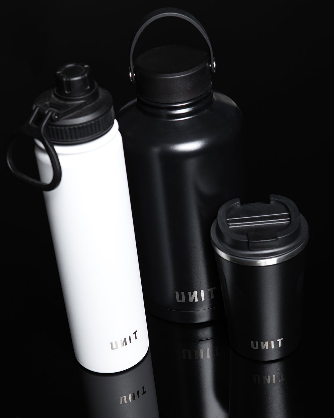 UNIT 750ML Insulated Water Bottle