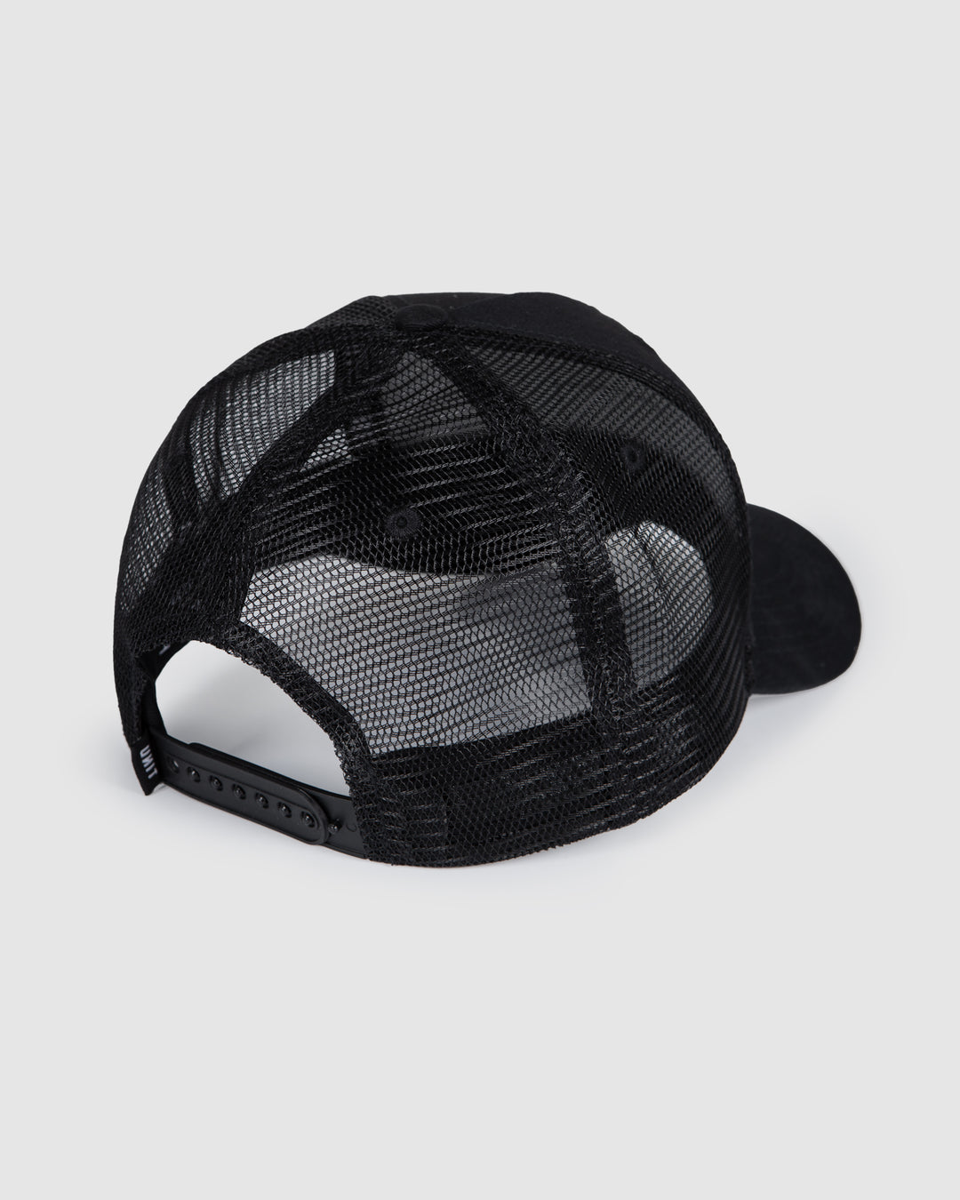 UNIT Regard Men's Curve Peak Trucker Cap