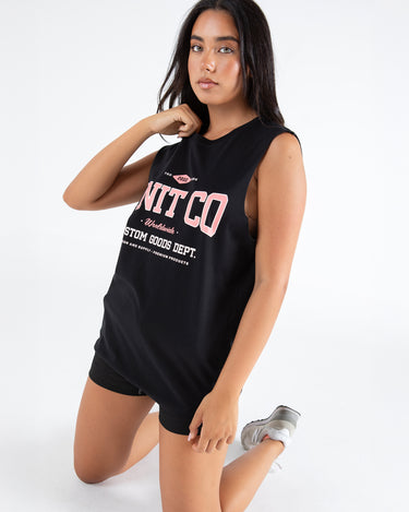 Class Muscle Tee