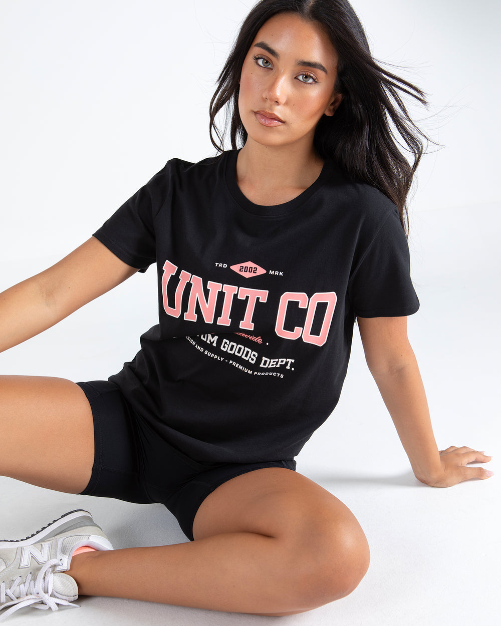 Class Tee Black