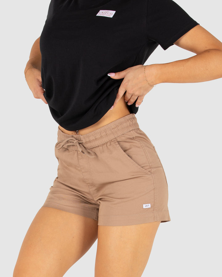 Women's Core Shorts khaki