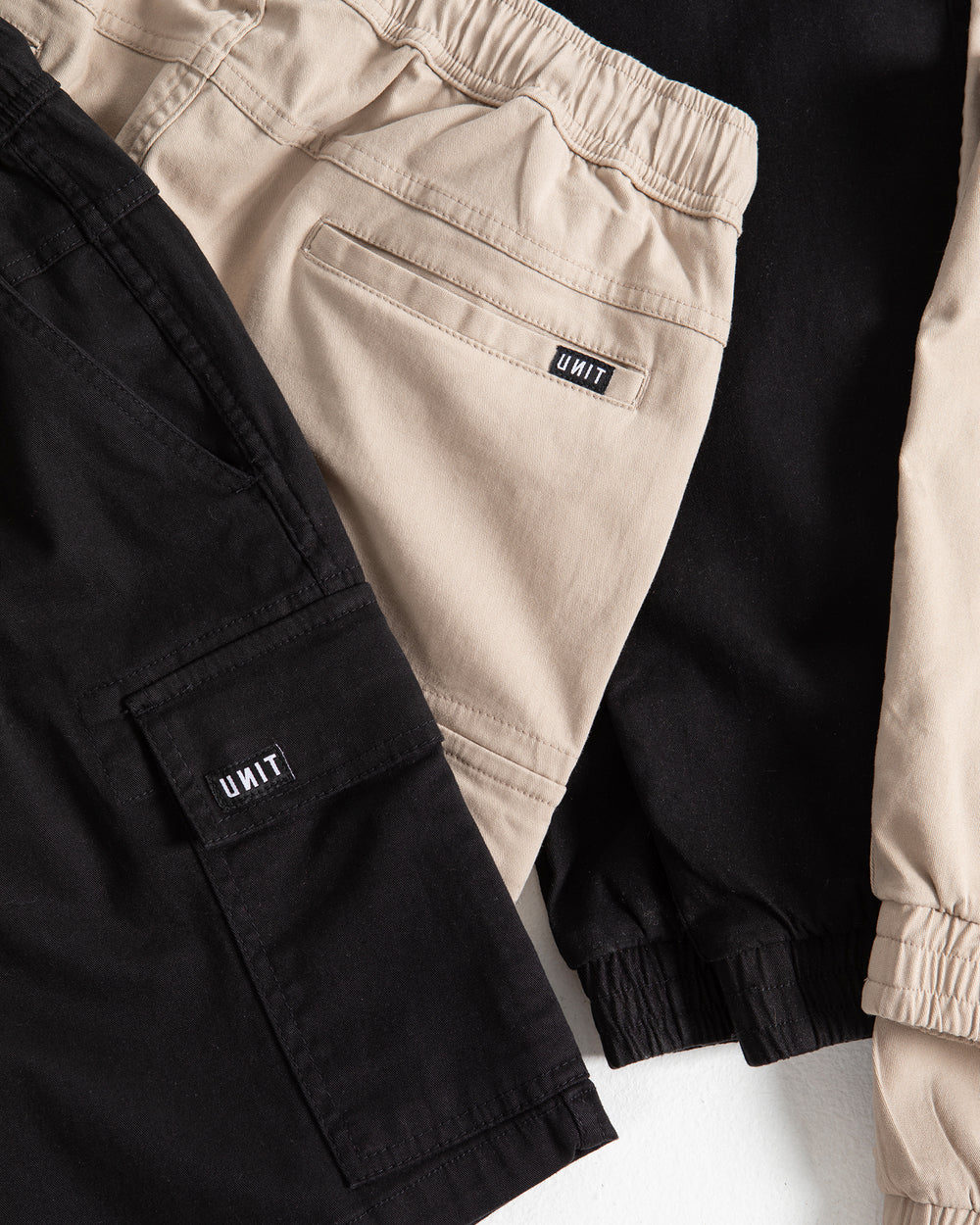 UNIT Pivot Mens Elastic Waist Cargo Shorts