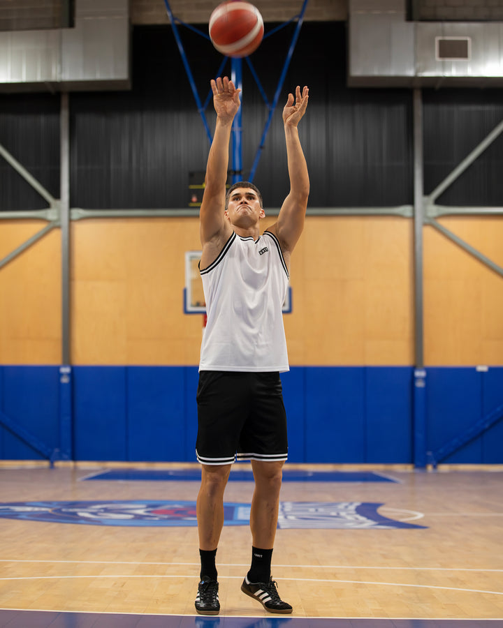 UNIT Mens Stack 18 Inch Sport Shorts