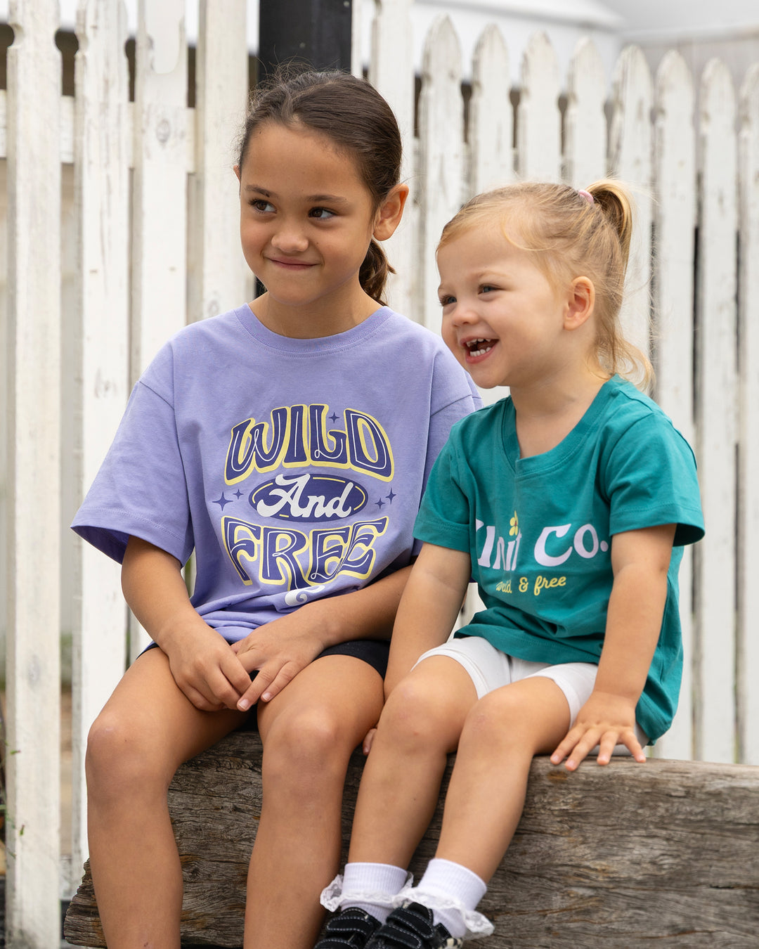 UNIT Twinkle Kids T-Shirt