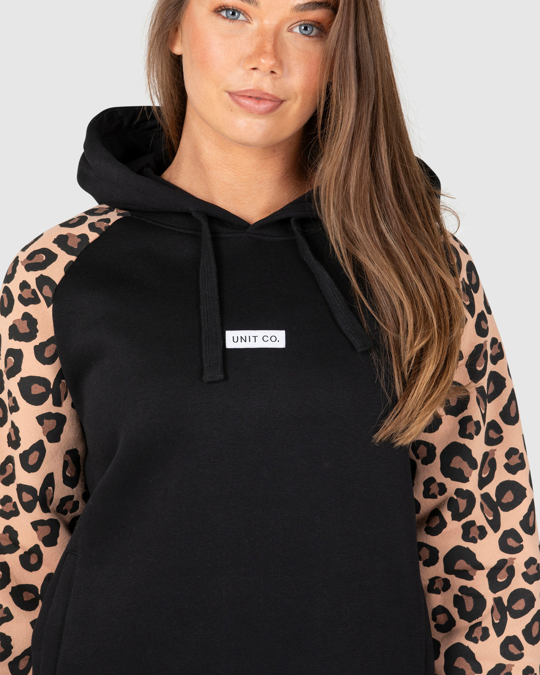 UNIT Hunter Ladies Pullover Hoodie