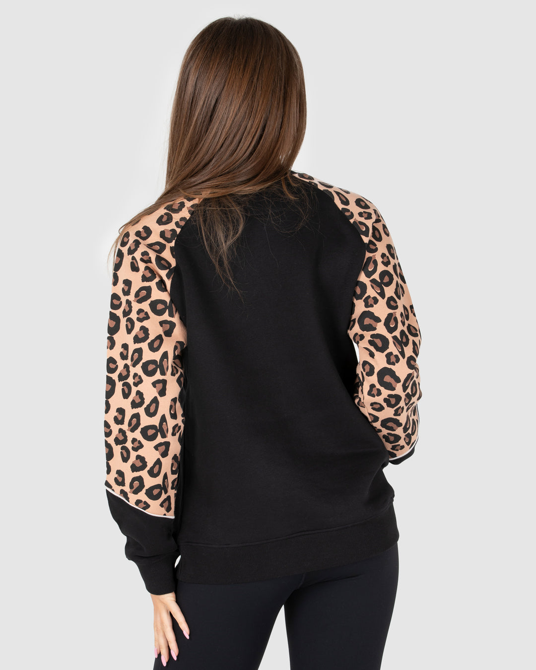 UNIT Hunter Ladies Crew Sweater