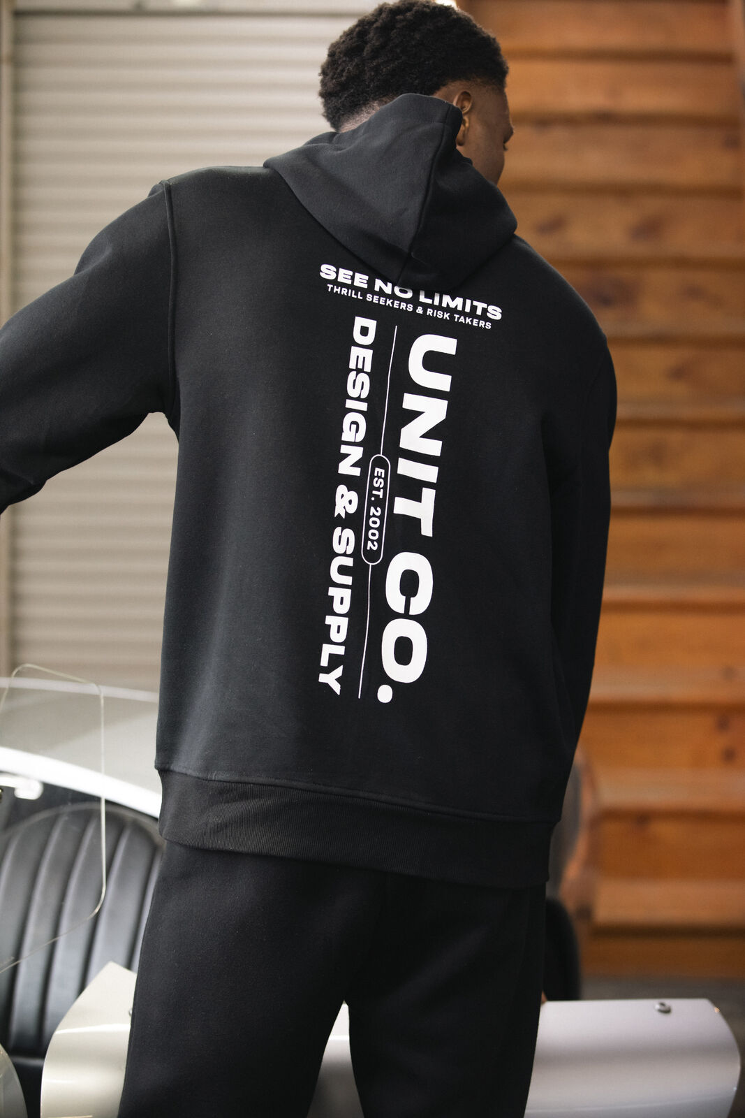UNIT Mens Worldwide Pull Over Hoodie