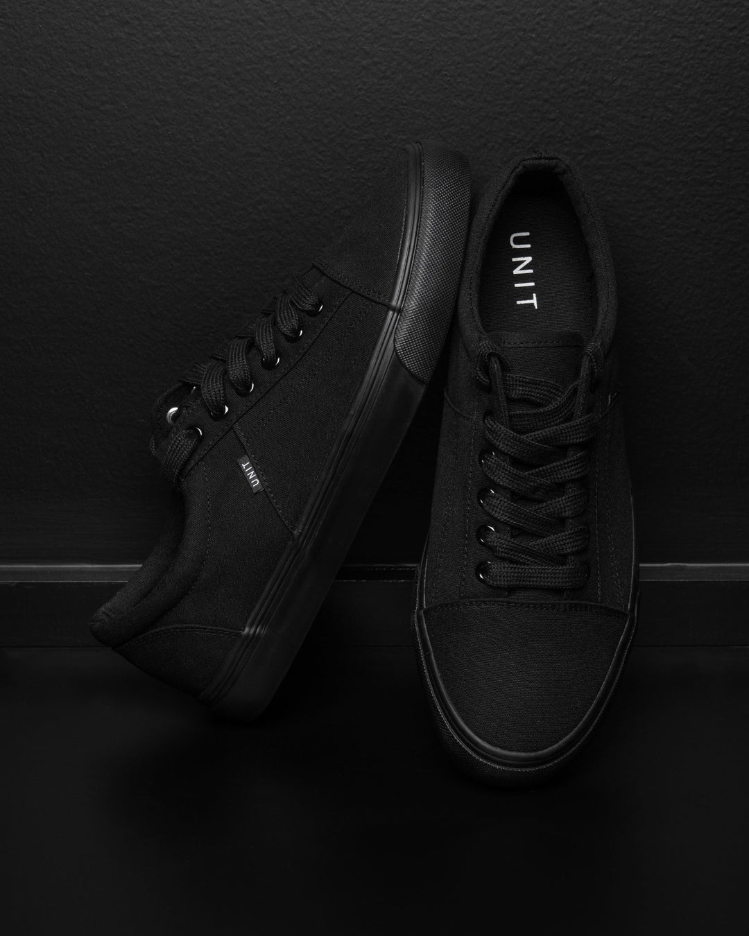 Estate Canvas Shoes Black